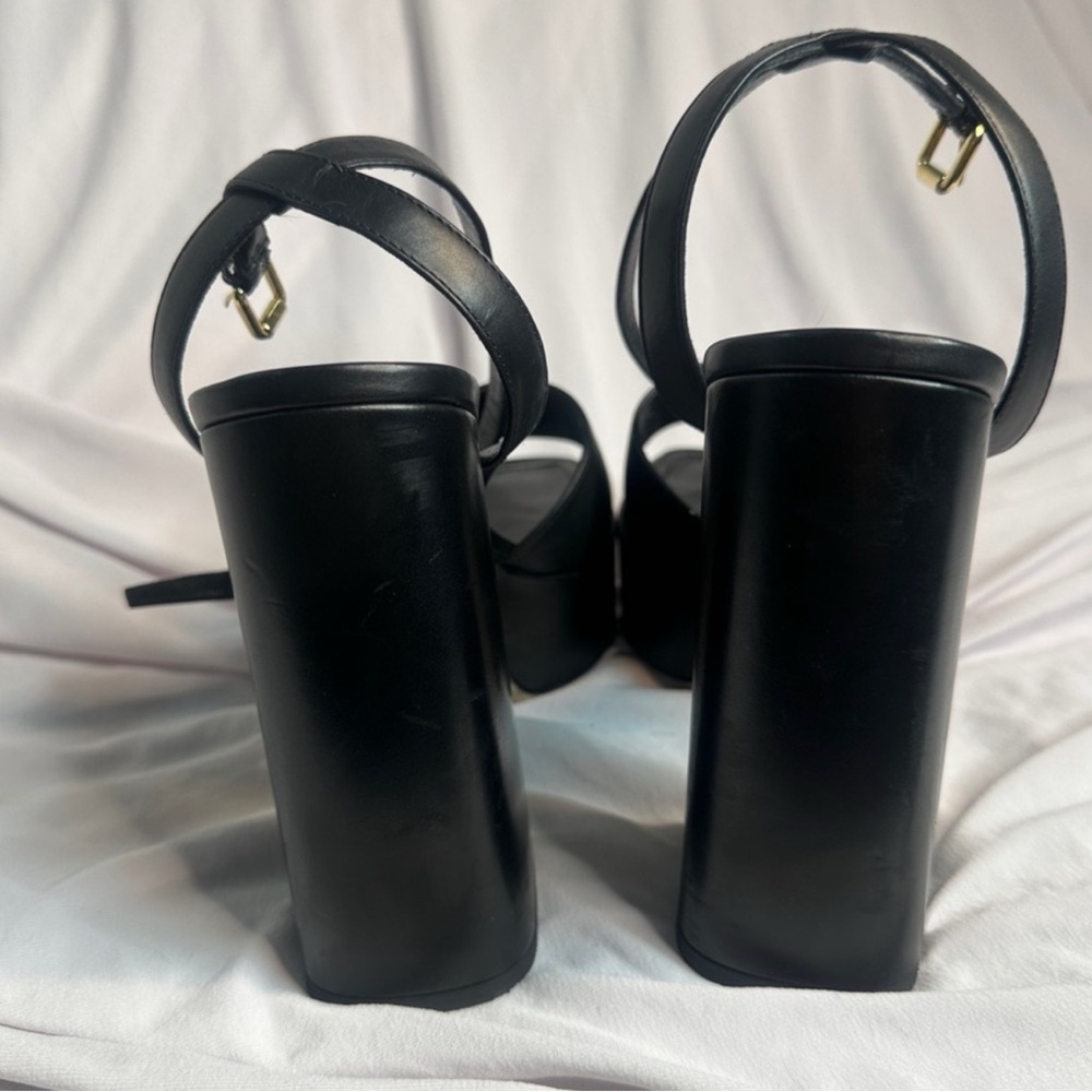 Louis Vuitton Black chunky Heels with Gold Accents - Picture 4 of 5